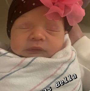 Meet your Posher, Alma